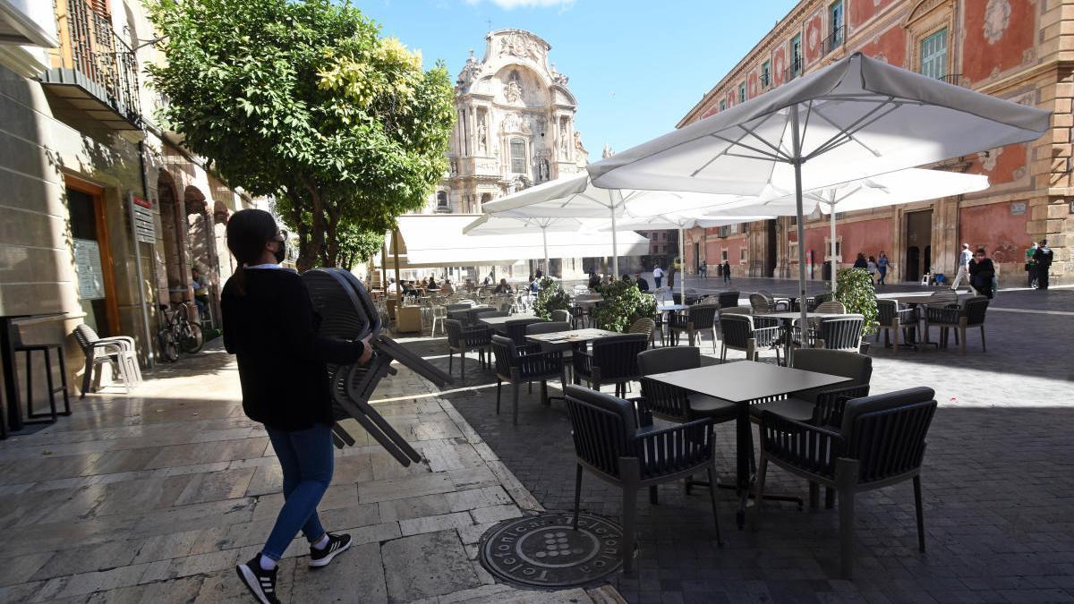 Los vecinos están en contra de ampliar el horario de las terrazas.