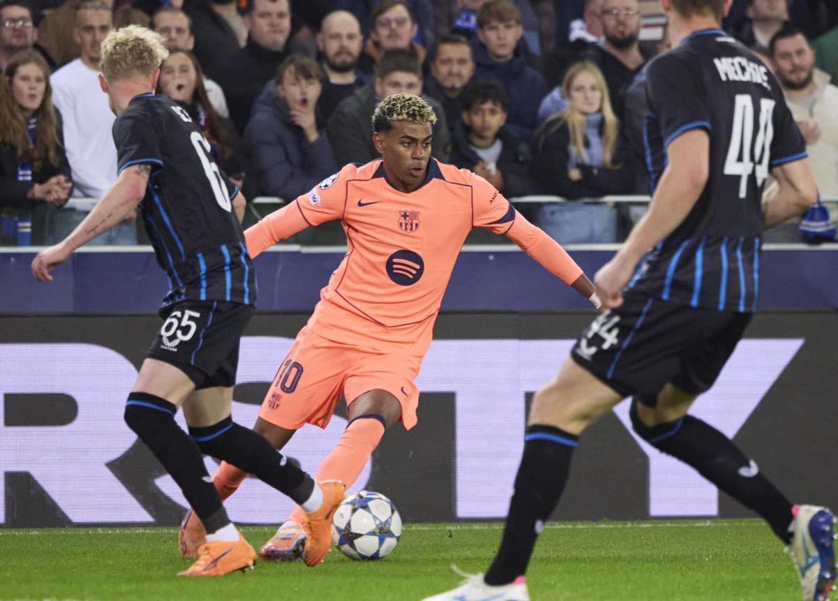 Lamine salva la cara al Barça