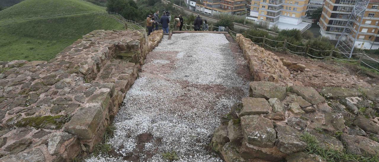 El yacimiento arqueológico del Peñón de Raíces.