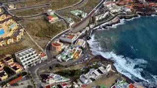 Las dudas sobre los fragmentos de cuerpo aparecidos en la costa de Tenerife abren varías líneas de investigación