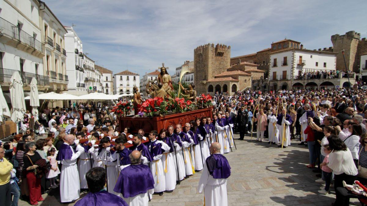Semana Santa Extremadura 2023: Domingo de Ramos en Extremadura: estas son  las procesiones del día