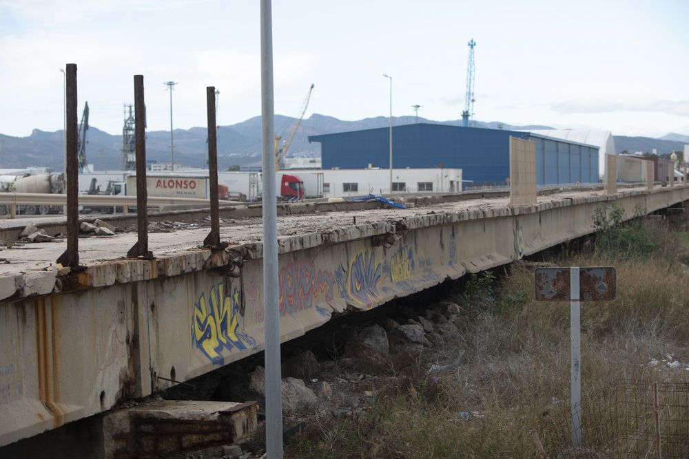 Inicio de las obras en el Pantalán del Port de Sagunt.