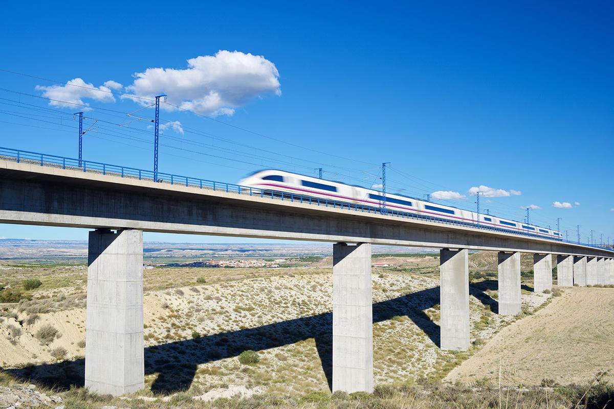 Renfe transportó a más de 7,4 millones de usuarios en Galicia en 2024