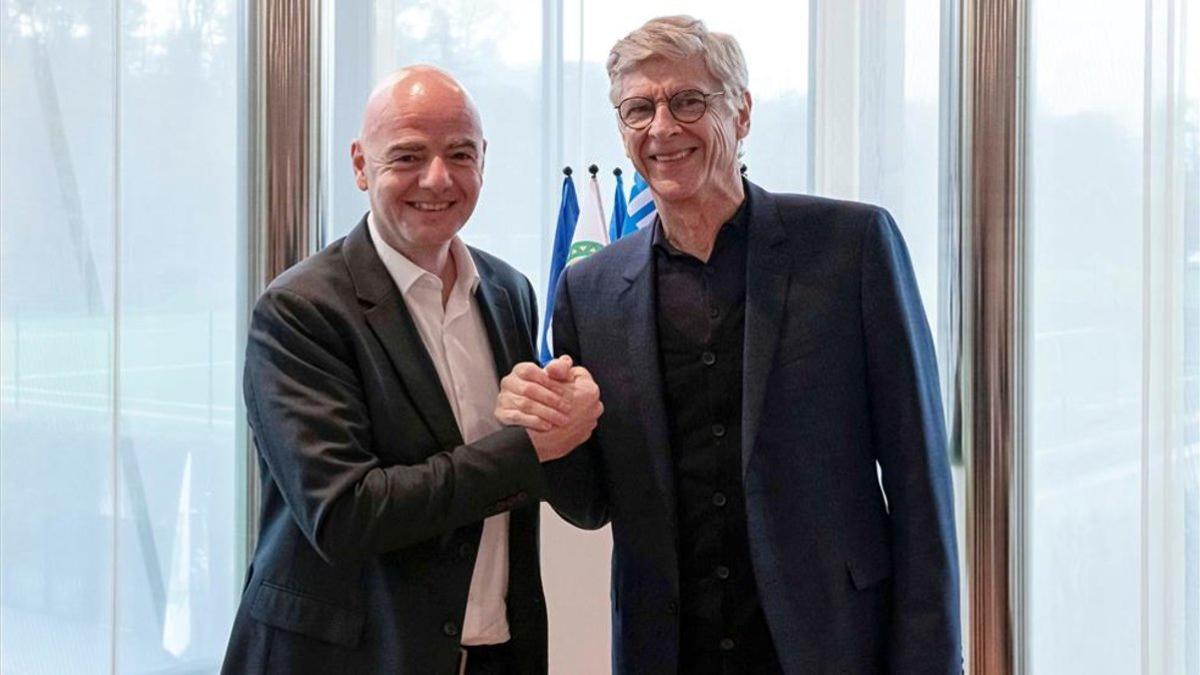 Gianni Infantino y Arsène Wenger hicieron oficial el acuerdo