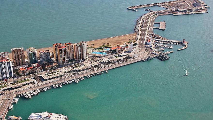 Málaga seguirá adelante con las obras en el Dique de Levante pese a no acoger la Copa América