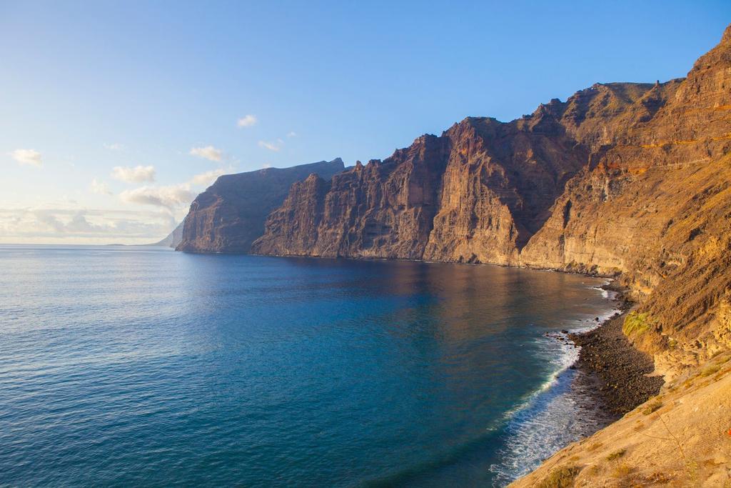 Los gigantes, Santa Cruz de Tenerife
