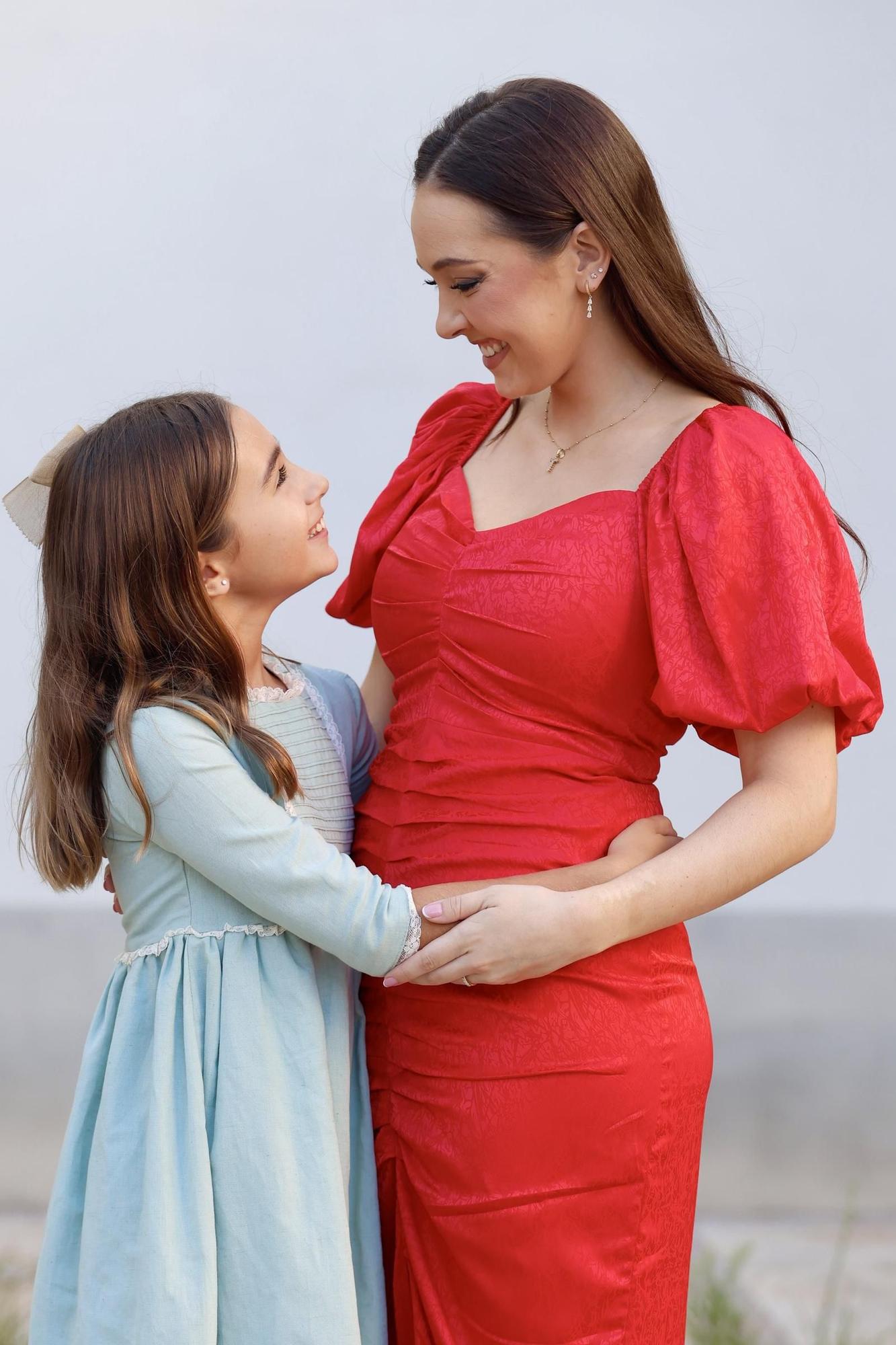 Puesta de largo de las candidatas a Falleras Mayores 2026