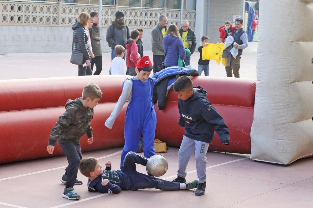 El futbol navarclí obre els actes del Centenari. Acte Centenari CF Navarcles. Jornada esportiva matinal