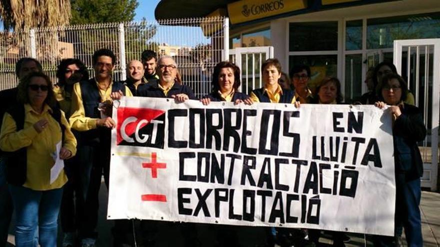 Correos de Vila-real demandael incremento de su plantilla