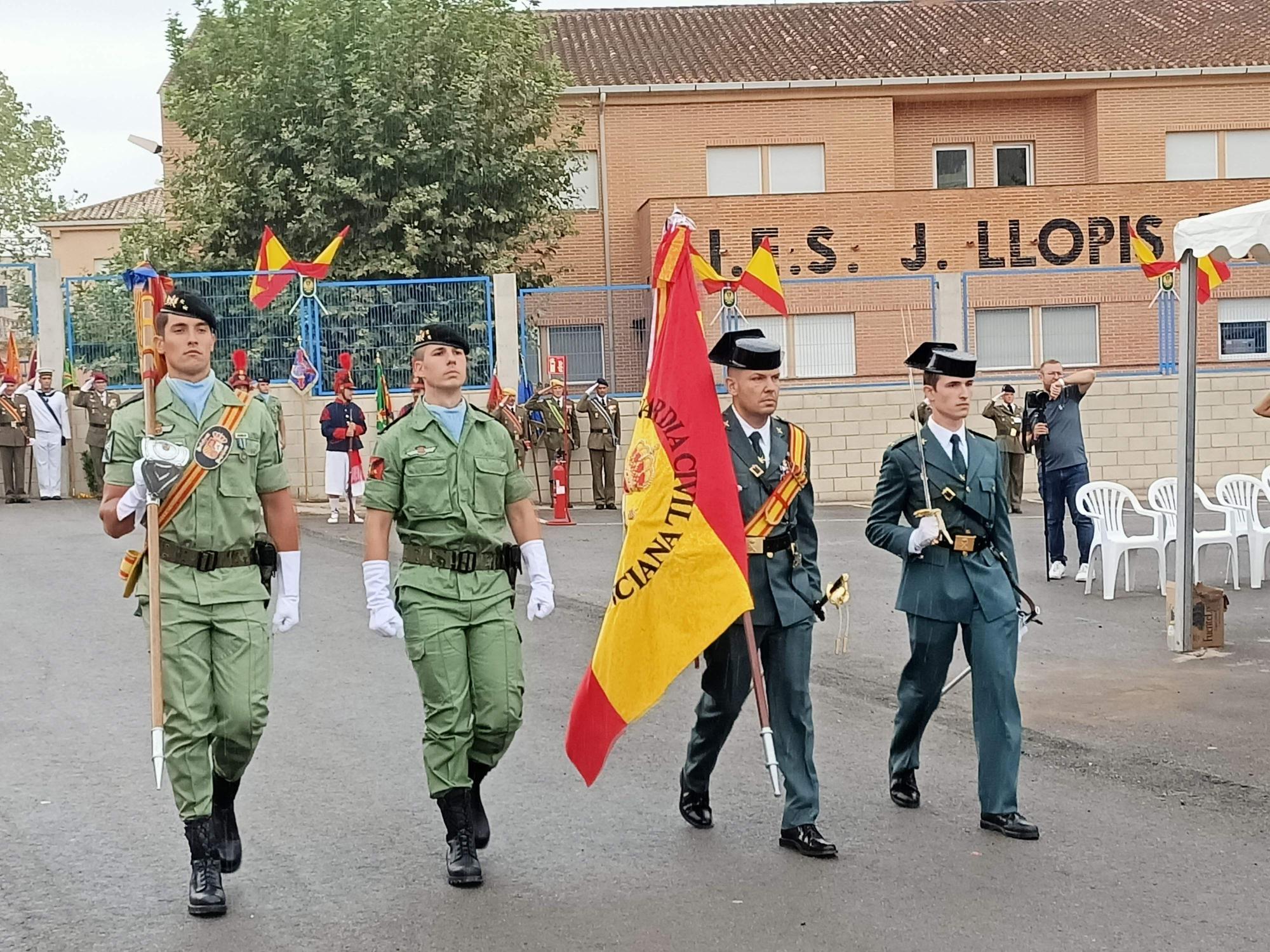 Jura de Bandera de personal civil en Culllera