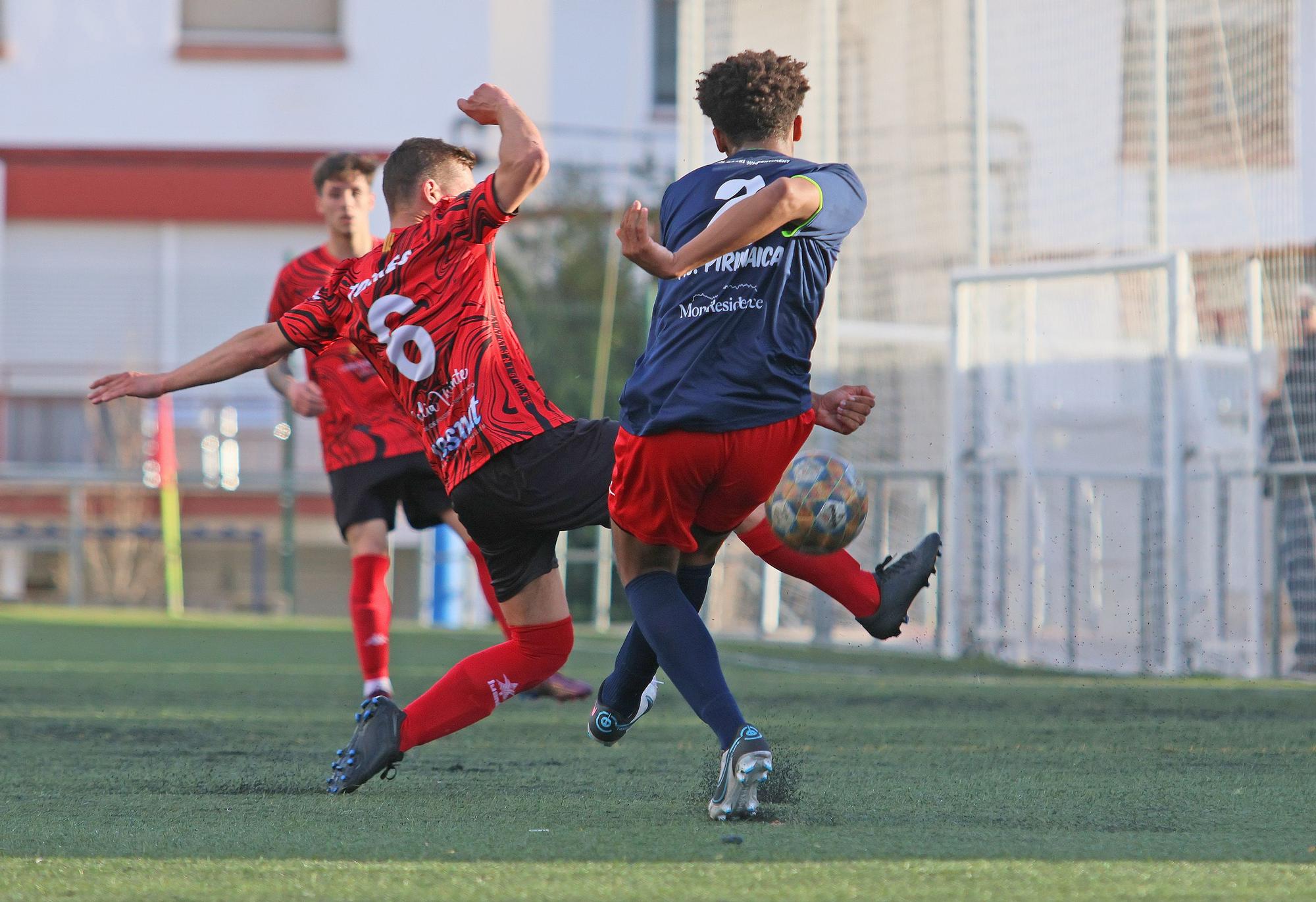 Totes les imatges del partit entre l'Artés i el Pirinaica B