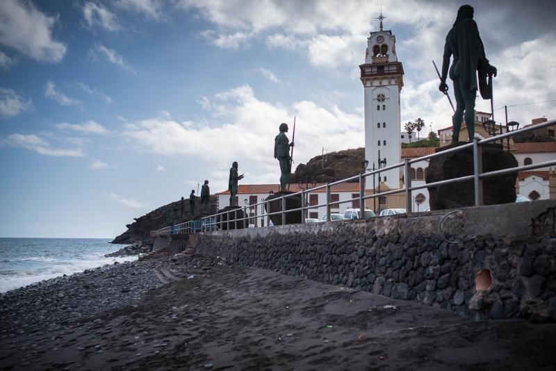 Cierre al baño de las playas de La Viuda y la Basílica por contaminación