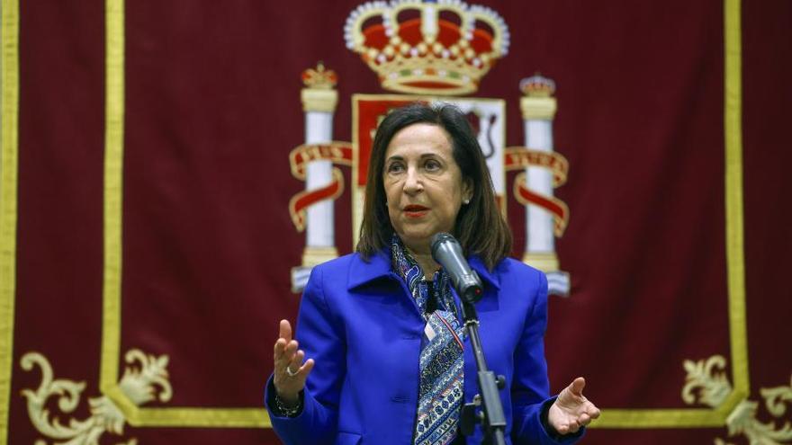 Robles recibe al eurocomisario de Defensa: tres claves que enmarcan la reunión