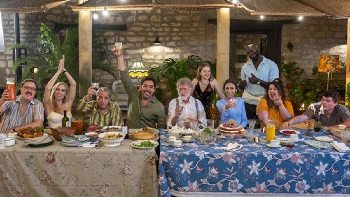 El equipo de la serie 'Olivia', protagonizada por Pablo Chiapella