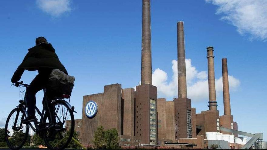 Vista exterior de la fábrica de Volkswagen en Wolfsburgo.
