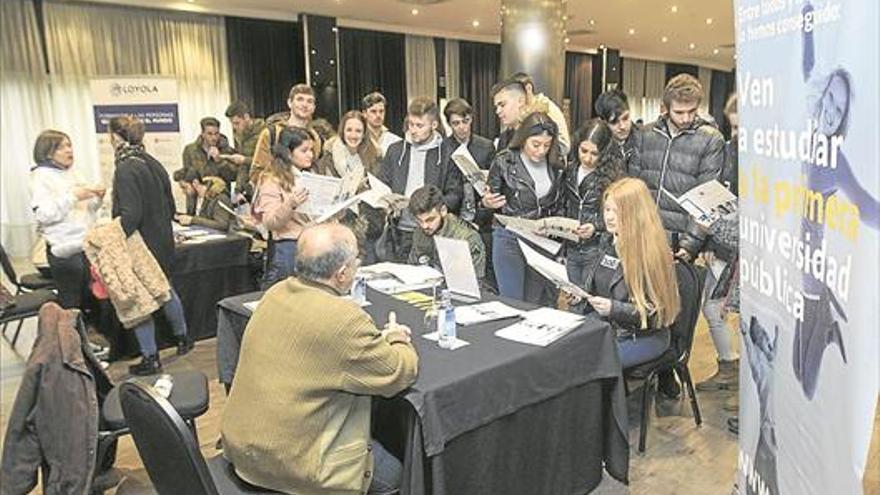 El 51% de los alumnos en Unitour quiere opositar o ser empresario