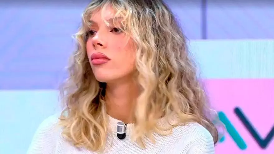 Alejandra Rubio confirma lla buena noticia y la feliz fecha pese a la polémica que vive: "Solo estoy yo, que está mi equipo detrás. Ha sido mucho tiempo"