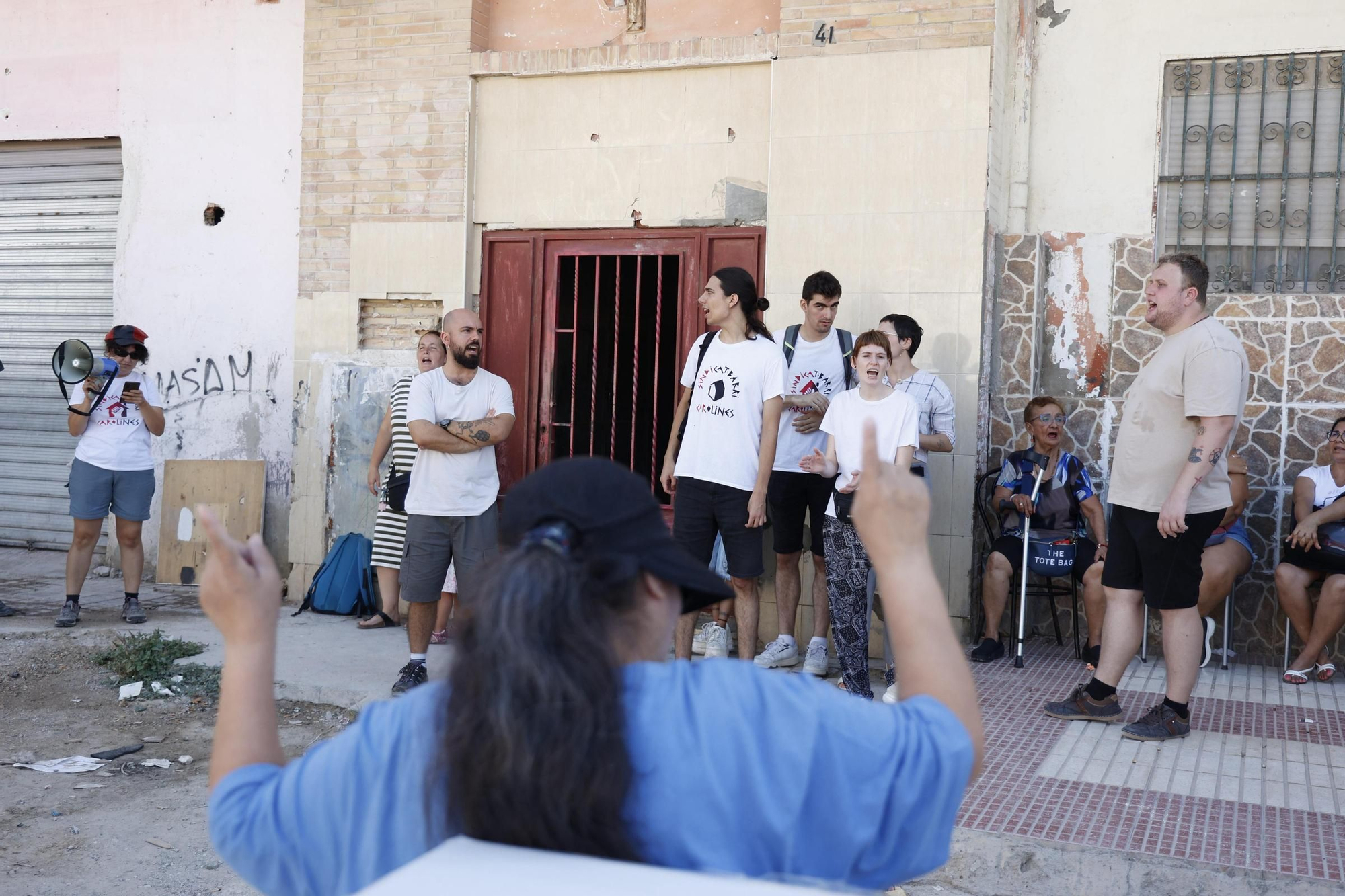 Desahucio en el barrio de Carolinas en Alicante