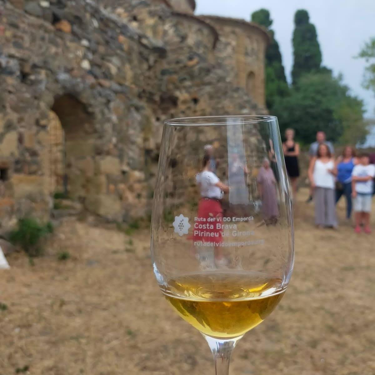 El cicle comença el 8 d'octubre al Monestir de Sant Miquel de Fluvià