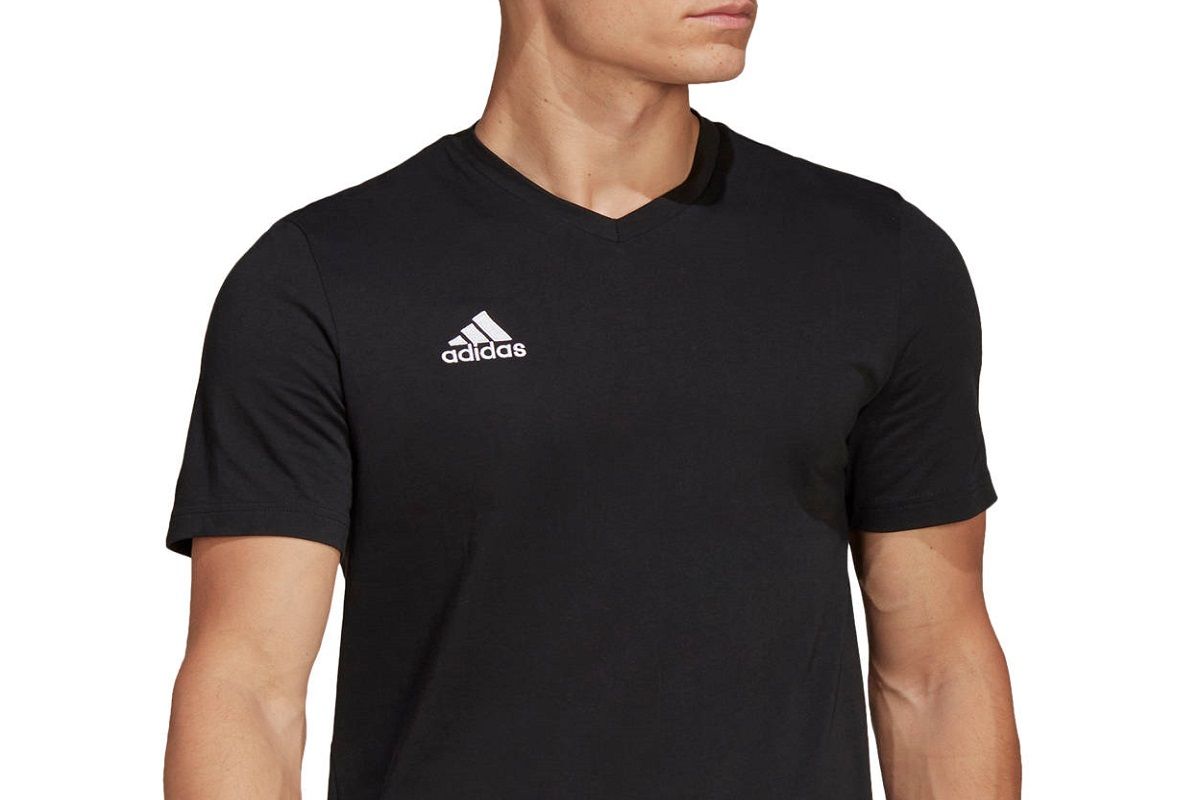 La camiseta Adidas perfecta para el gym cuesta menos de 10€