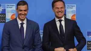 Sánchez s’enroca en el 2 % de despesa militar malgrat l’acord a l’OTAN d’arribar al 5%: «Ho considerem suficient i realista»