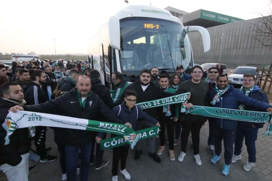 Aficionados del Córdoba CF rumbo a Huelva