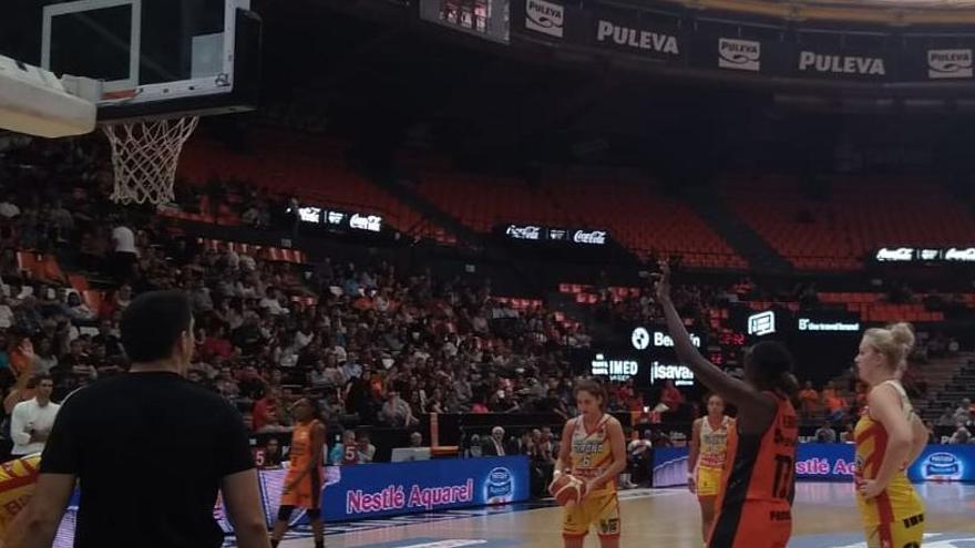 El Valencia Basket sucumbe ante el Girona en su estreno en La Fonteta