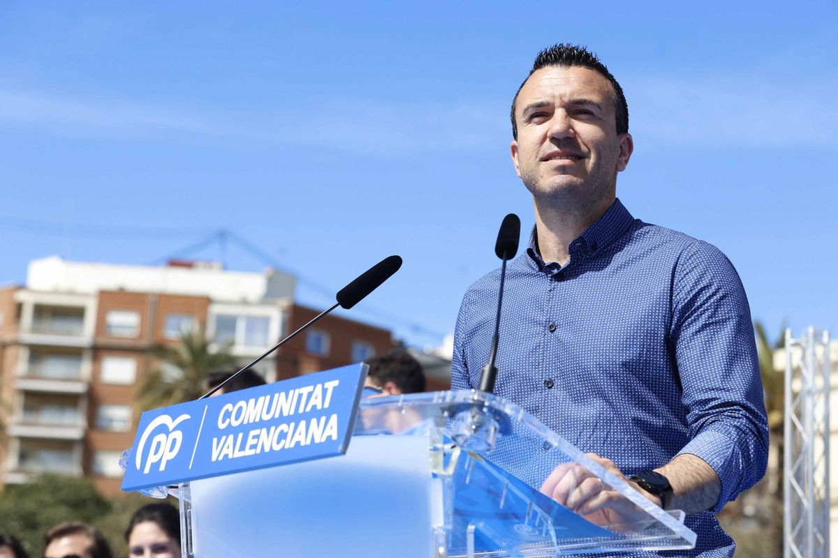 El presidente provincial del PP, Vicent Mompó, es miembro nato de la junta directiva nacional.