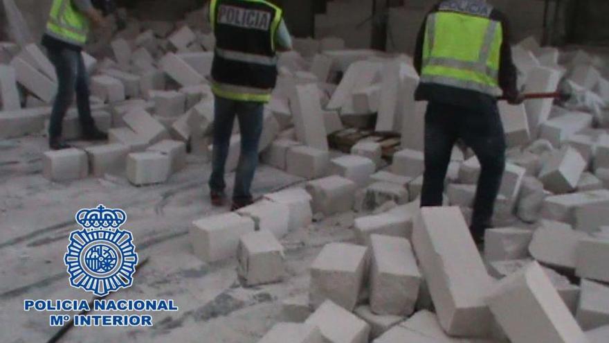 Cae en Valencia y Madrid una banda con media tonelada de cocaína en falsos ladrillos