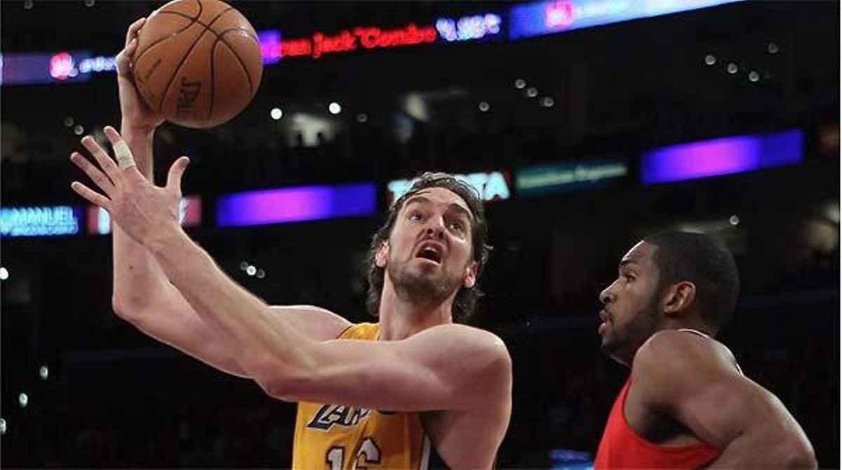 Amb 20 punts de Kobe i un 14+10 de Pau Gasol.