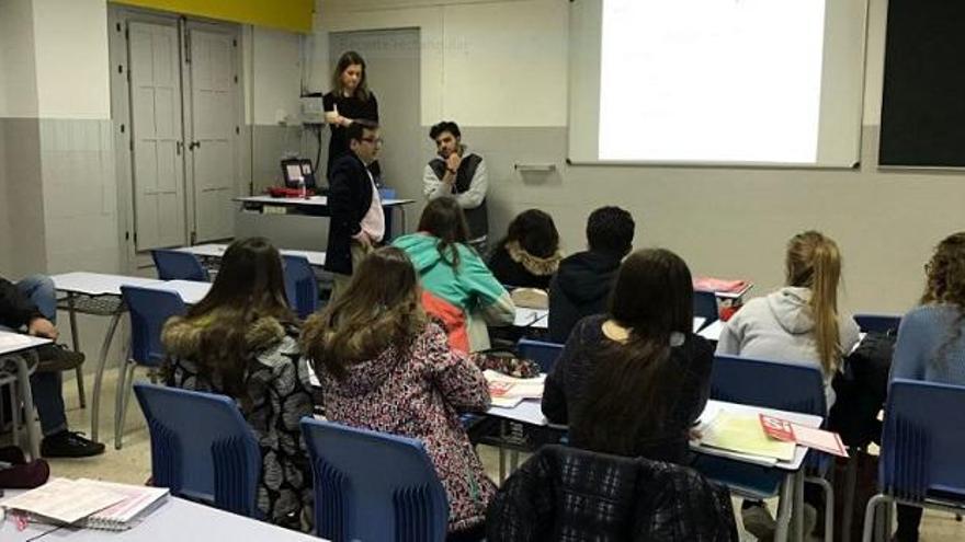 Una clase de alumnos de Bachillerato de Maristas.