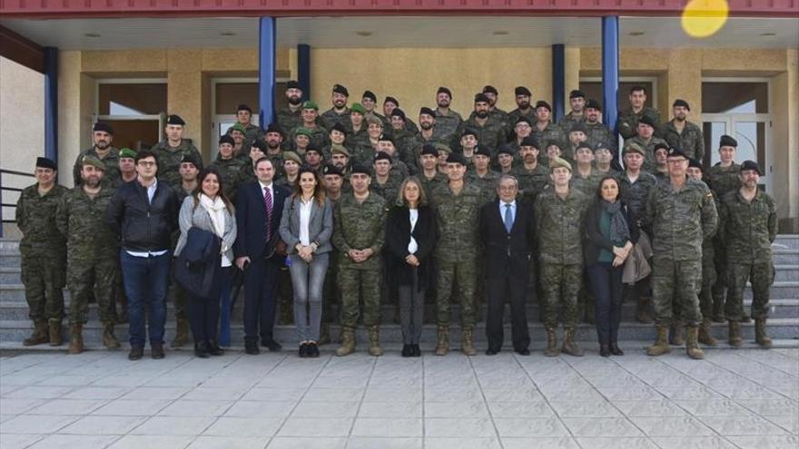 Cursos sanitarios en la base de Cerro Muriano