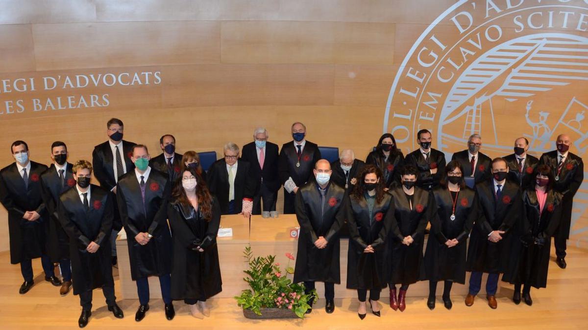  Premios a la ética jurídica y bienvenida a diez nuevos colegiados