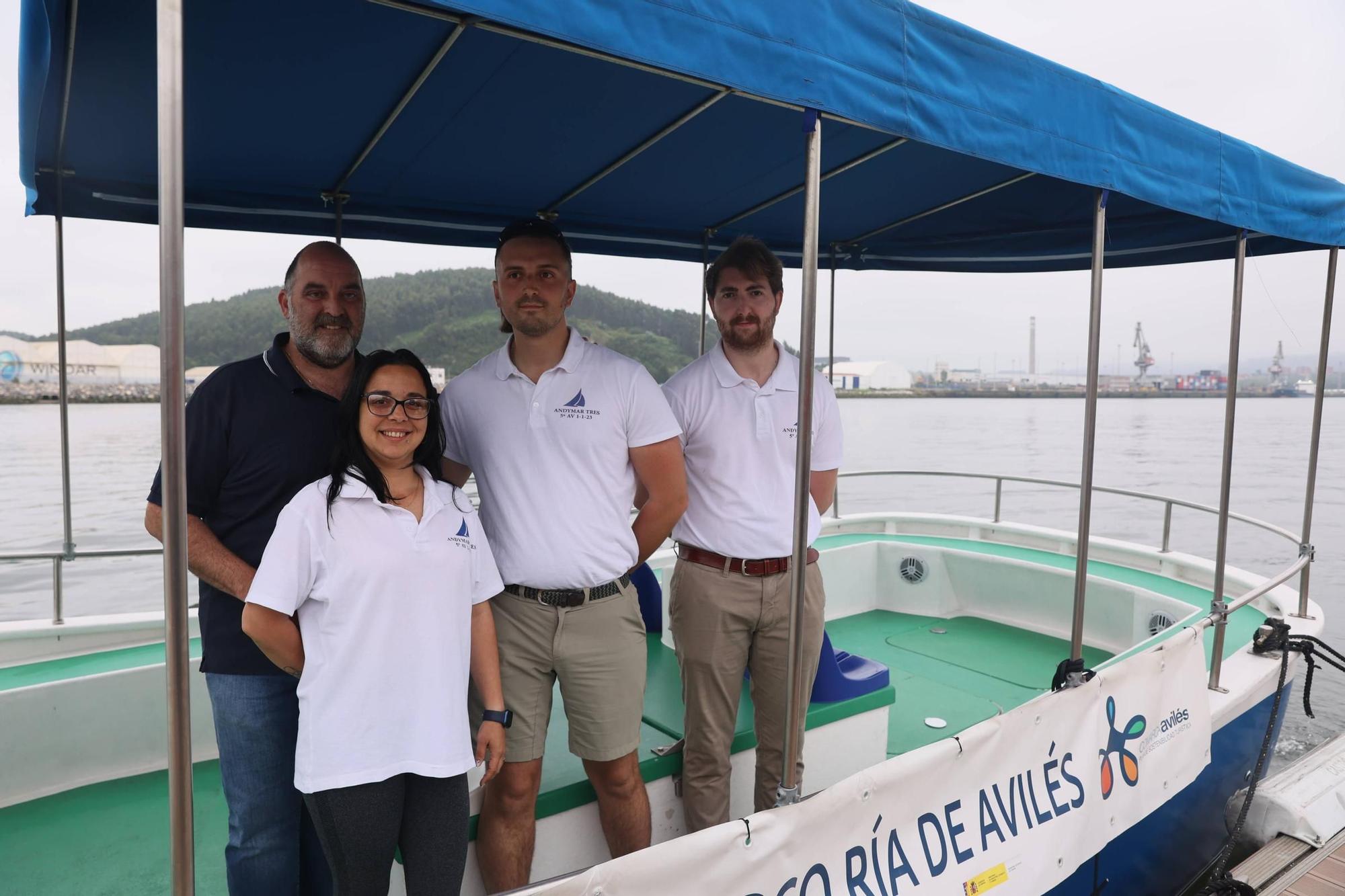 Regresan los paseos en lancha por la ría de Avilés: y hay novedades