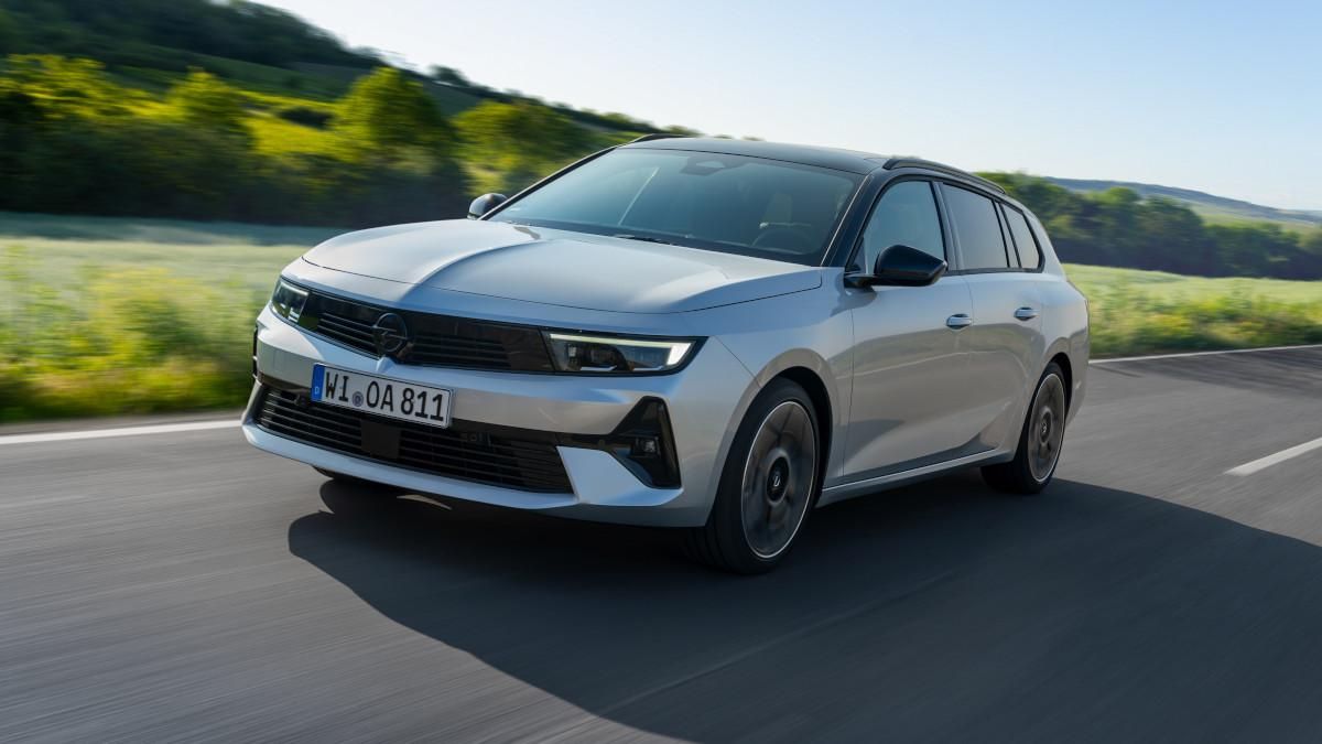 Este Opel Astra Sports Tourer supera los 1.200 km sin repostar, y no es un diésel
