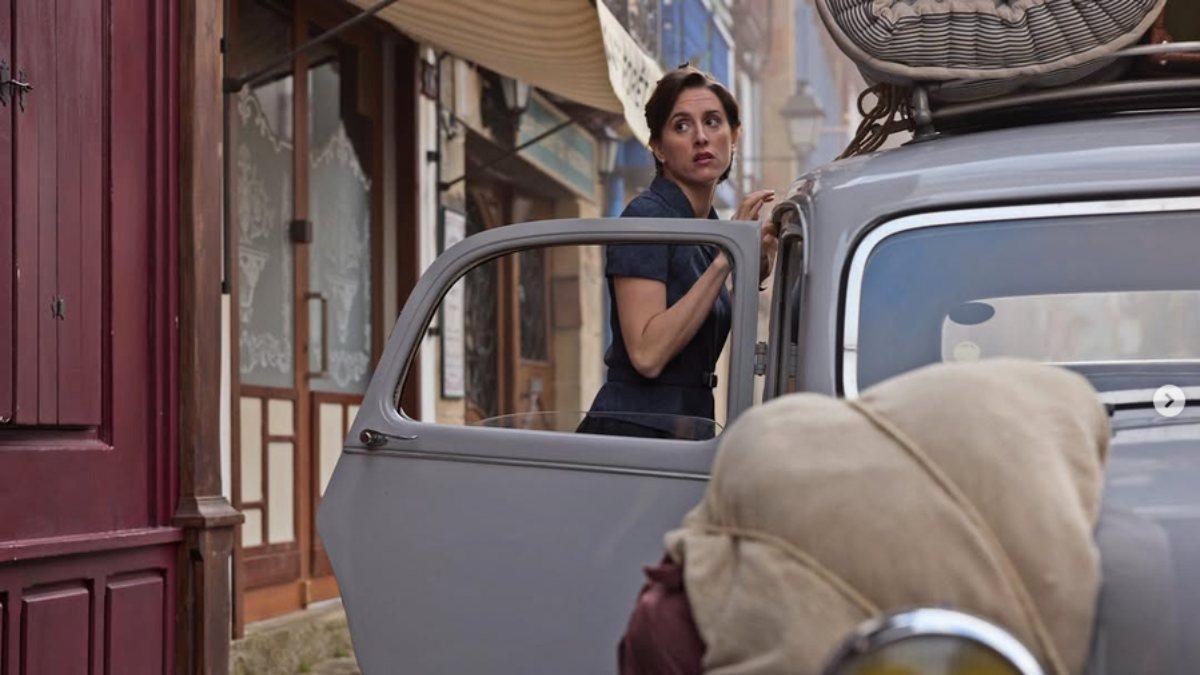 Ana San Martín en el rodaje de "El mundo era nuestro", pelicula dirigida por Álex Tejedor y Miquel Verd.