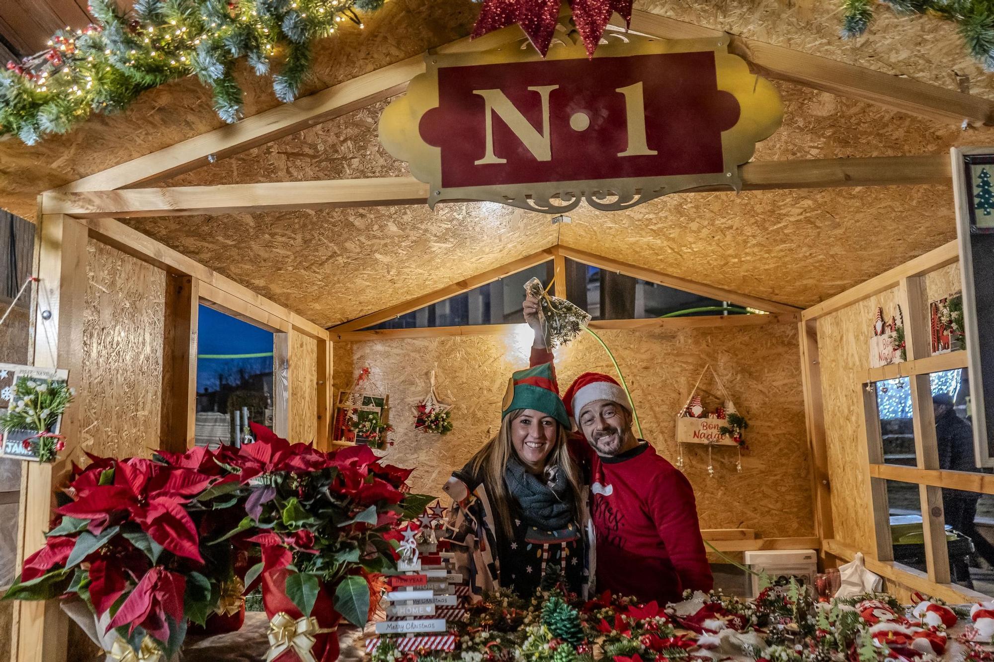 Sant Fruitós obre la pista de gel i el Mercat de Nadal