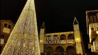 Dos municipios valencianos se disputan el sueño de convertirse en el "pueblo de la Navidad" iluminado por Ferrero Rocher