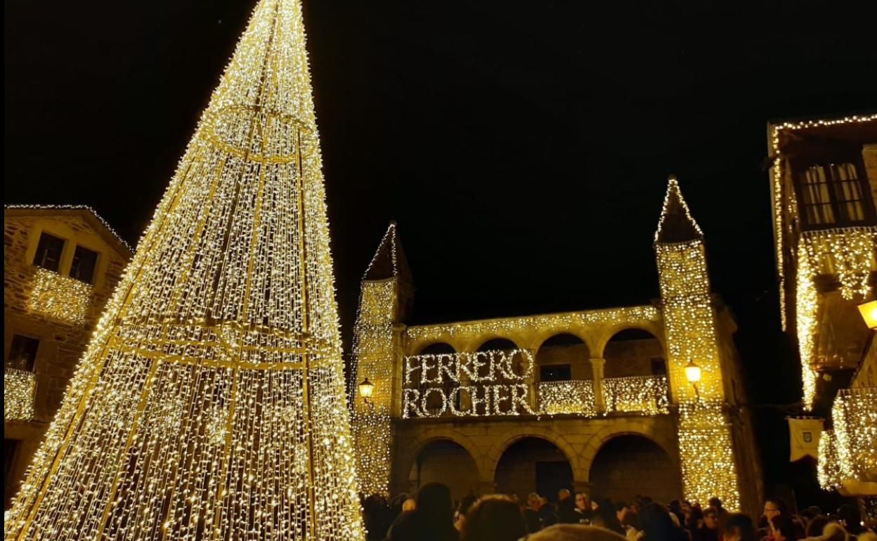 Morella ganó el premio Ferrero Rocher al más bonito de la Navidad