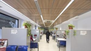 Els funcionaris locals queden fora de la reducció general de jornada