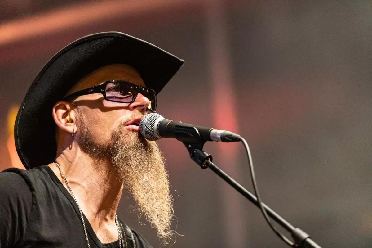 Dudley Taft, artista musical americano.