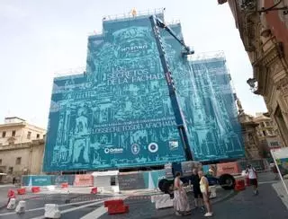 La Catedral de Murcia: oculta por fuera, abierta por dentro