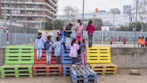 Barcelona obrirà 17 patis escolars per Setmana Santa per a ús públic i gratuït