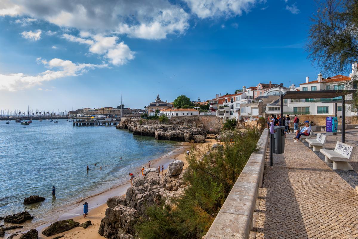 Praia da Rainha en Cascais