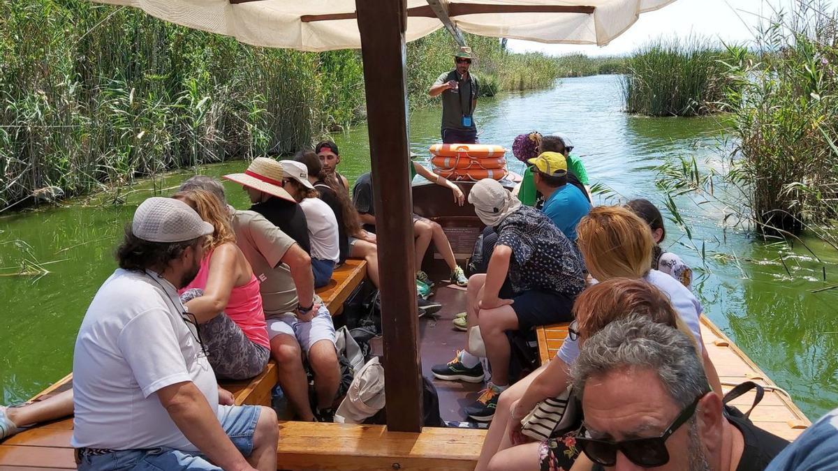 Ecologistas en Acción visita la Albufera  para comprobar  su degeneración | ECOLOGISTAS