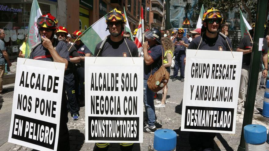 Una de las manifestaciones de los bomberos.