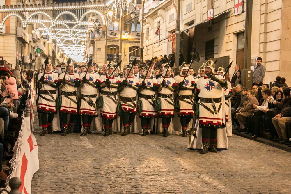 La Diana abre las Fiestas de Alcoy