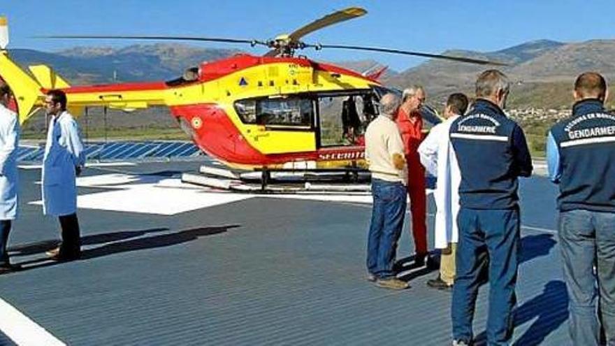 Un helicòpter medicalitzat a l&#039;hospital de Puigcerdà