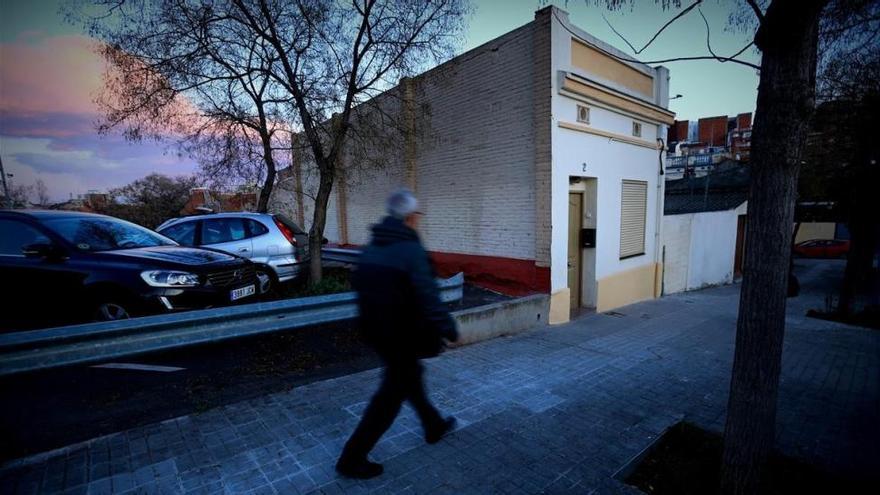 Detenidos y encarcelados dos hombres por violar a una menor en Barcelona