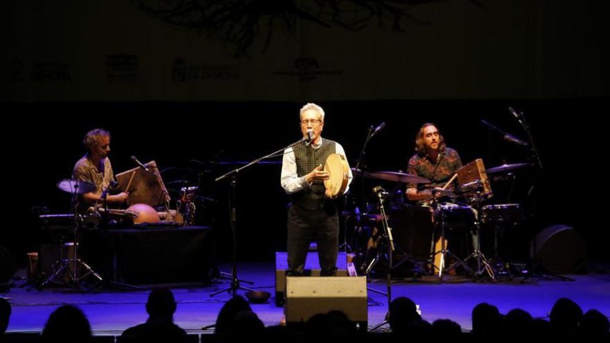 Eliseo Parra durante su concierto en el Ramos. | A. Burrieza